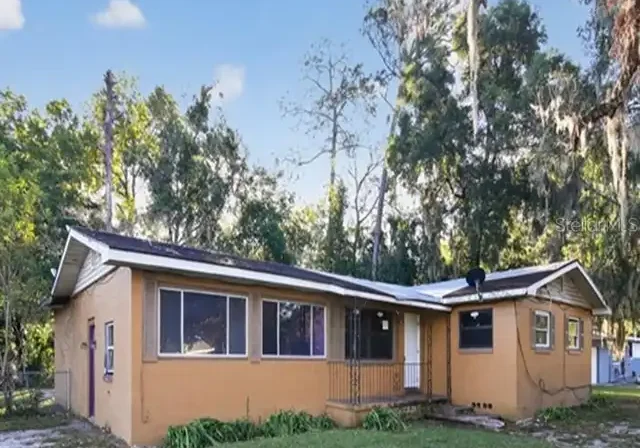 Distressed property in Ocala